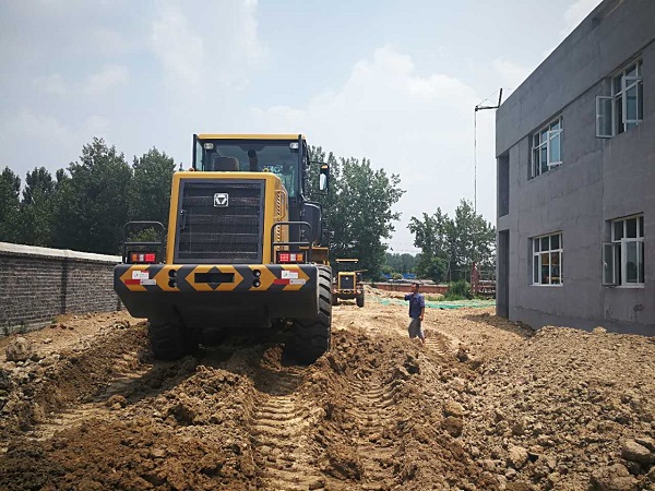 澳洲5手机平台_澳洲5（中国）装载机交车