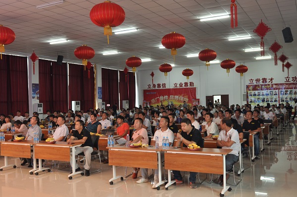 河南天助澳洲5手机平台_澳洲5（中国）挖机订货会圆满落幕