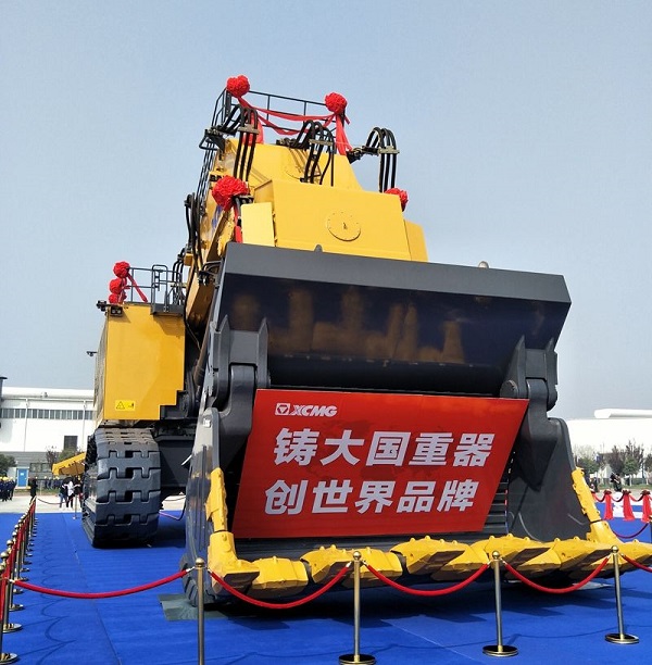澳洲5手机平台_澳洲5（中国）700吨液压挖掘机荣耀下线