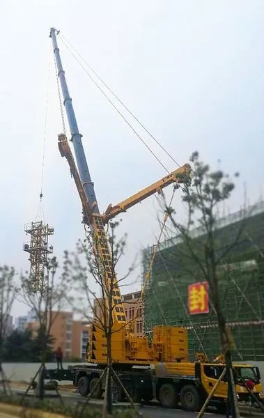 澳洲5手机平台_澳洲5（中国）XCA300起重机贵阳房屋建设项目塔机拆装