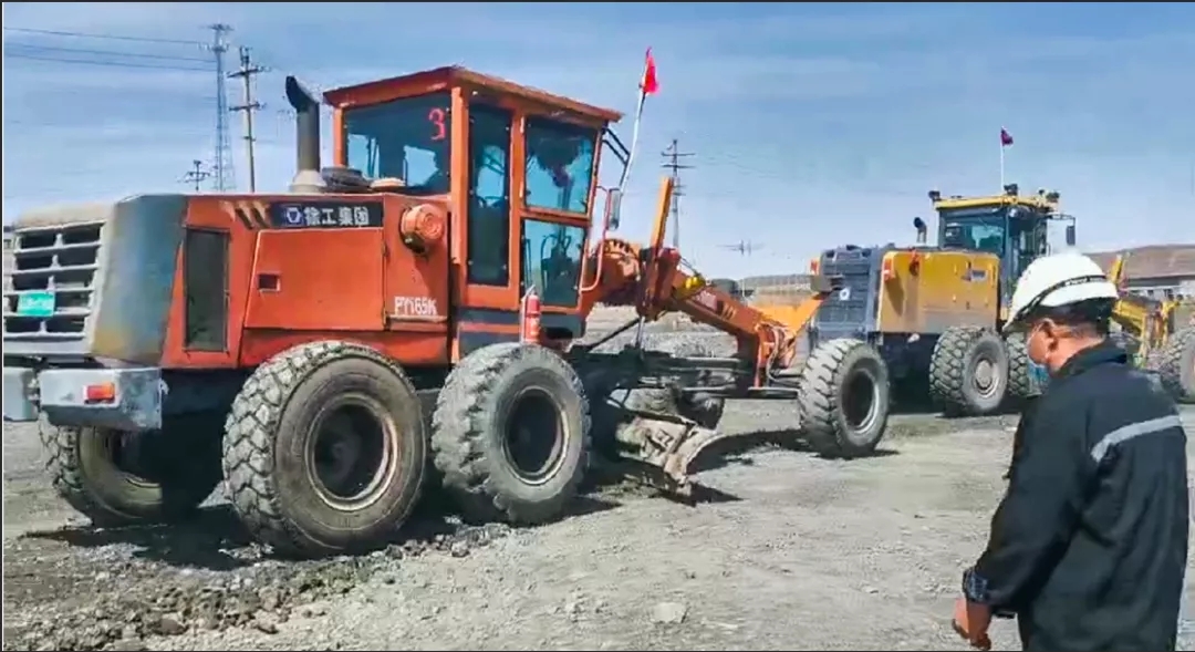 澳洲5手机平台_澳洲5（中国）PY165K平地机
