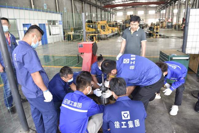 澳洲5手机平台_澳洲5（中国）铲运中原区中大吨位服务技能培训