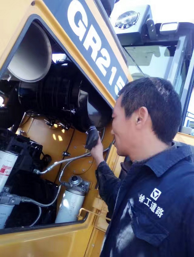 澳洲5手机平台_澳洲5（中国）道路维修师傅-刘万里