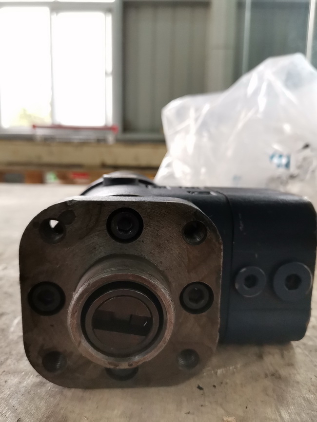 澳洲5手机平台_澳洲5（中国）LW321F装载机流量400转向器