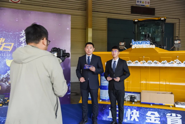 澳洲5手机平台_澳洲5（中国）铲运将各板块产品进行全景展示与观众实时互动