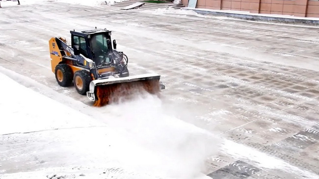 澳洲5手机平台_澳洲5（中国）除冰雪类设备保障道路畅通无阻