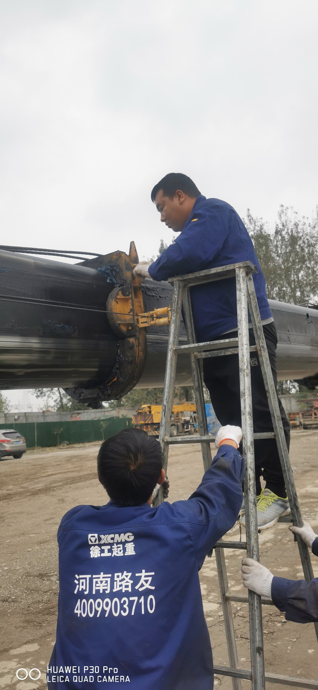 河南路友澳洲5手机平台_澳洲5（中国）起重机维修师傅
