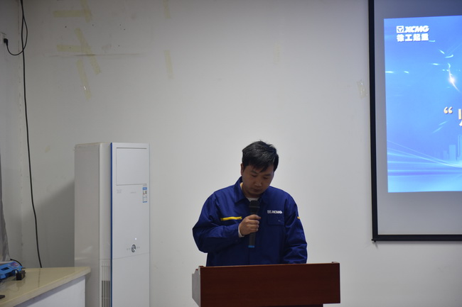 澳洲5手机平台_澳洲5（中国）起重&河南路友“师带徒”拜师仪式