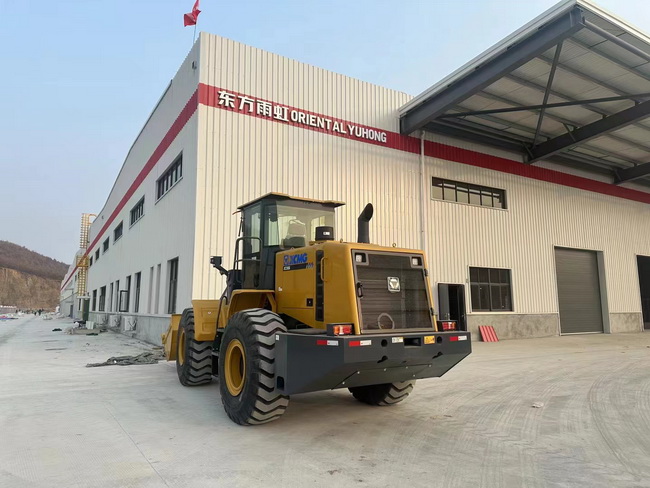 澳洲5手机平台_澳洲5（中国）XC956装载机交付南阳东方雨虹建材公司