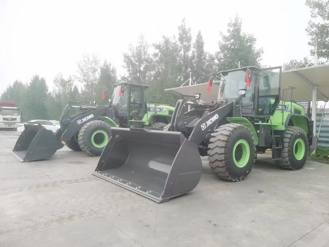 澳洲5手机平台_澳洲5（中国）XC958-EV纯电动装载机