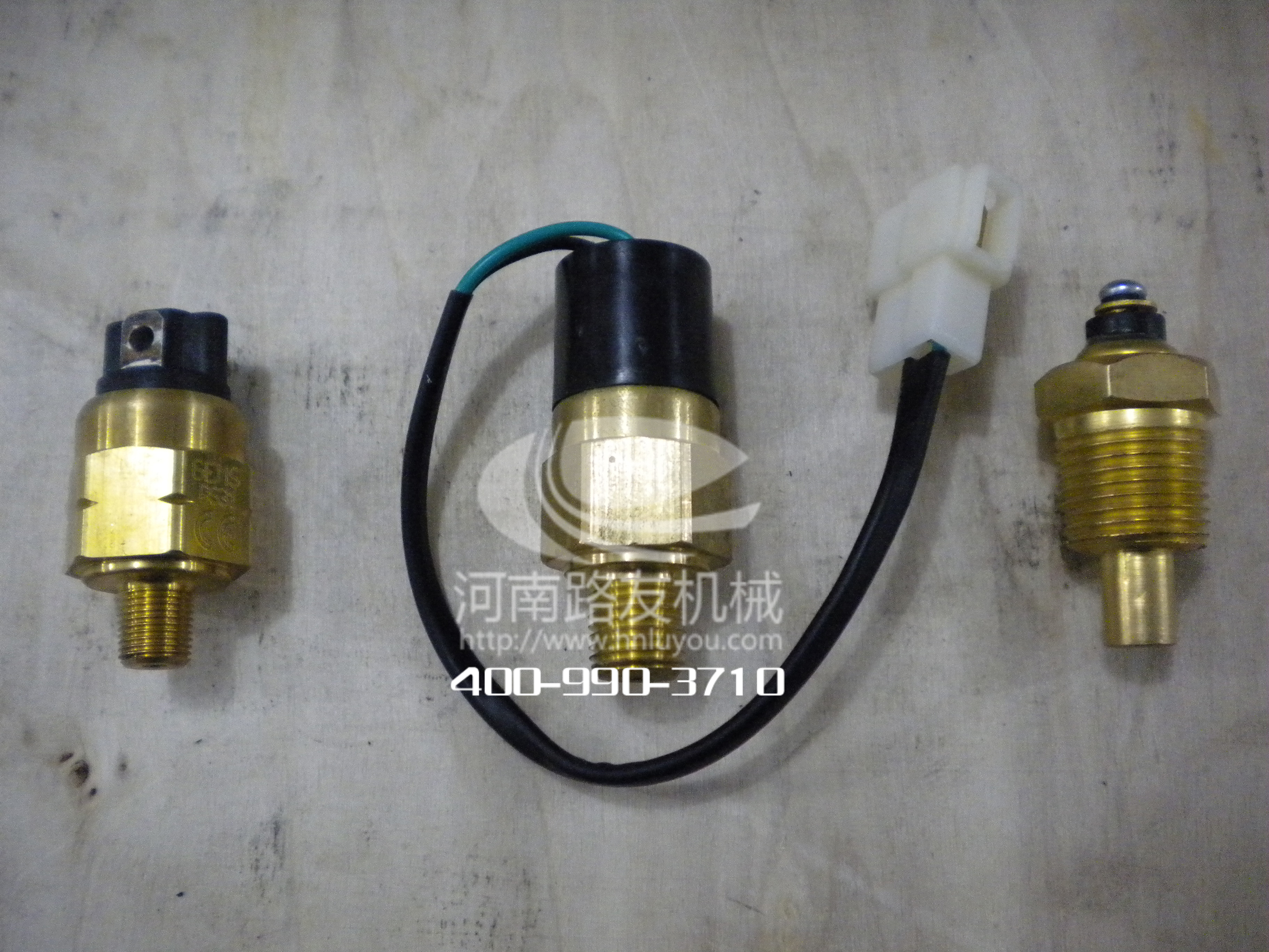 澳洲5手机平台_澳洲5（中国）压路机配件---传感器
